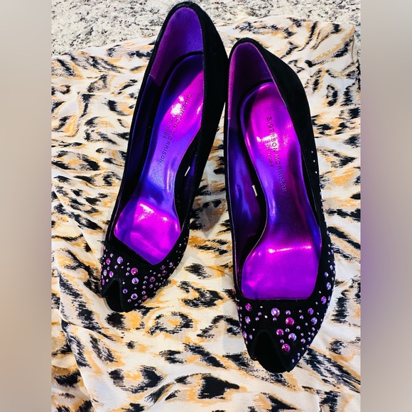 Sigerson Morrison for Target black suede, purple rhinestone heels - Picture 2 of 10